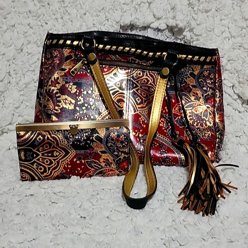 Patricia Nash purse with matching wallet